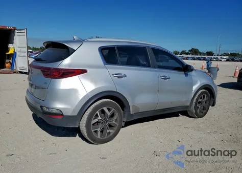 2020 Kia Sportage Ex z USA, uszkodzony, nr VIN KNDPN3AC1L7811893